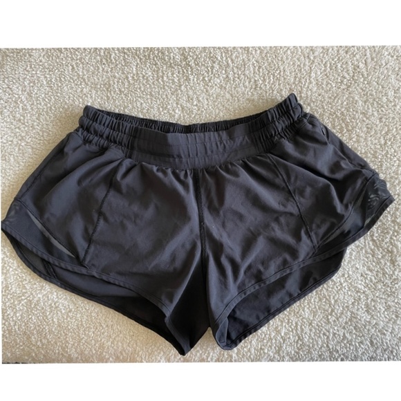 Lululemon Hotty Hot Shorts (Black) - Picture 1 of 5